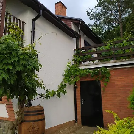 Za Humny Je Sklep Holiday home
